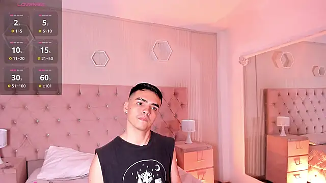 NicoKingg  online show from January 2026 07:12:01 PM