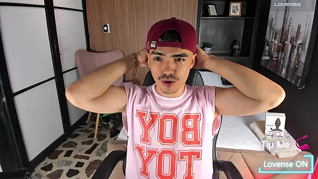 NicoKingg  online show from November 2025 01:44:02 AM