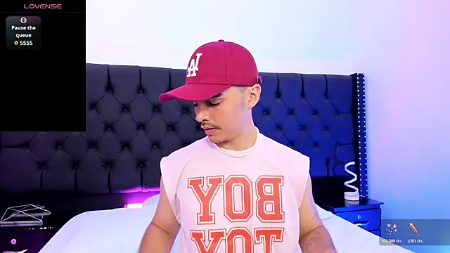 NicoKingg  online show from January 2026 01:29:02 PM