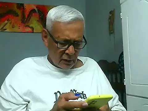 dirtysluttyfist online show from November 2025 02:10:01 PM