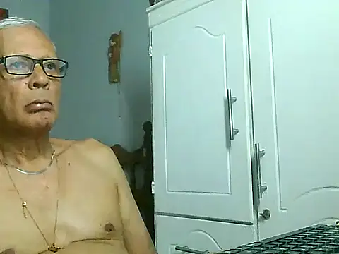 dirtysluttyfist online show from November 2025 06:34:01 PM