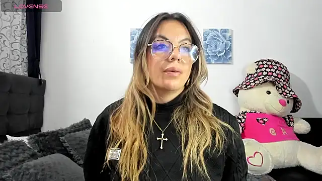 ariannawil online show from January 2026 11:55:01 PM