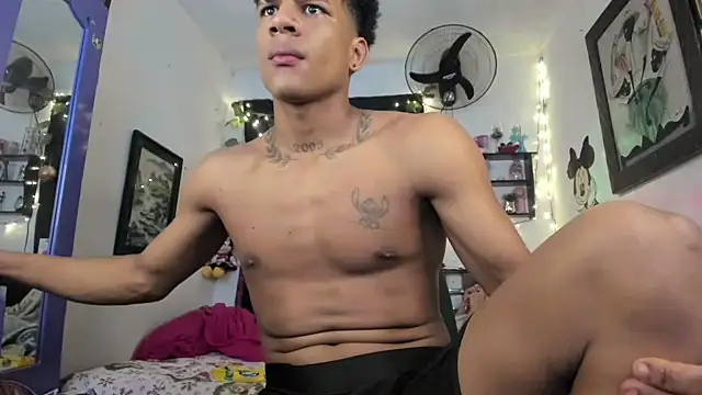 JUANBIGCOCK21CM online show from December 2025 07:57:01 AM