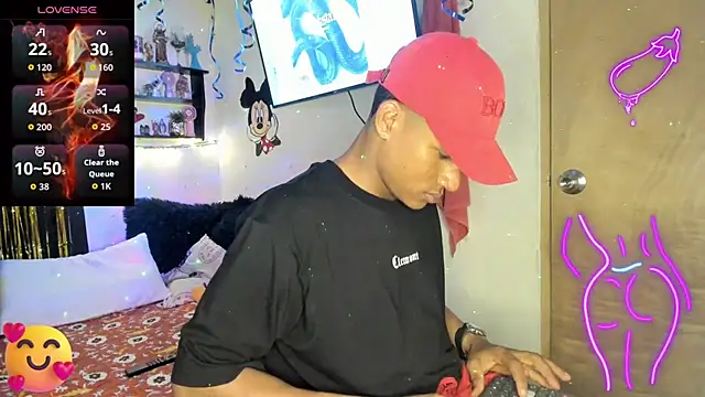 Snapshot of JUANBIGCOCK21CM chatting on February 2026 10:22:02 PM JUANBIGCOCK21CM online show from February 2026 10:22:02 PM