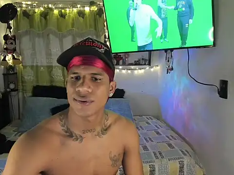 JUANBIGCOCK21CM online show from July 2026 12:50:02 AM