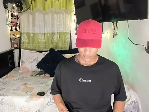 JUANBIGCOCK21CM online show from June 2026 12:44:02 AM