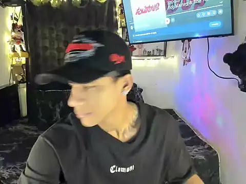 JUANBIGCOCK21CM online show from July 2026 05:53:03 PM
