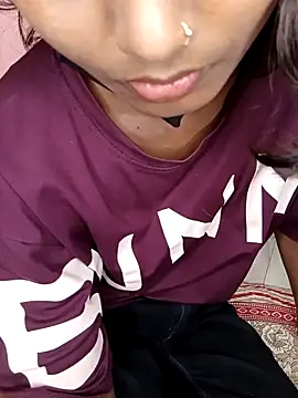 Snapshot of priyanka-rani1 chatting on November 2025 05:28:01 PM priyanka-rani1 online show from November 2025 05:28:01 PM