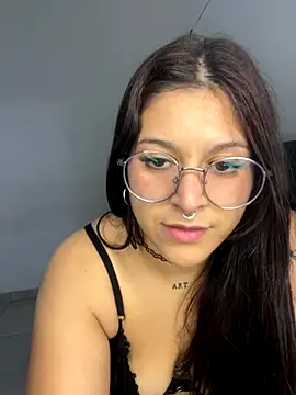 amazonaa9 online show from November 2025 03:29:02 AM