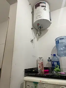 amazonaa9 online show from February 2026 03:34:02 PM