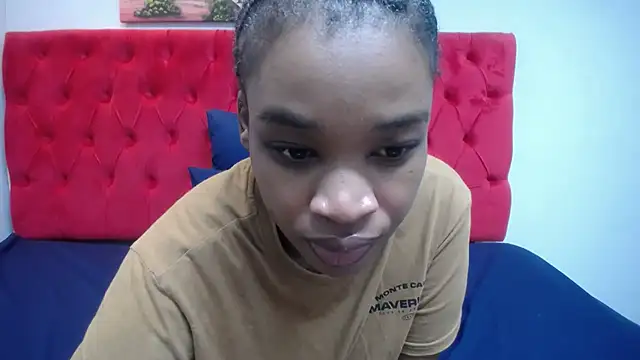 JuiceLips88 online show from March 2026 04:51:01 PM