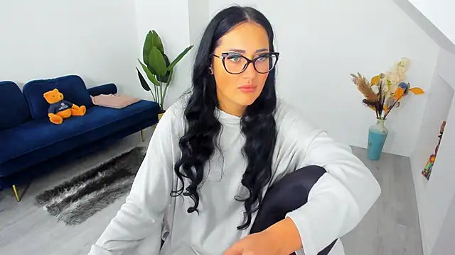 AnyaEvy online show from March 2026 04:38:02 AM