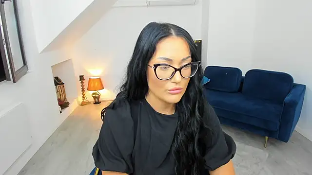 AnyaEvy online show from November 2025 04:57:02 AM