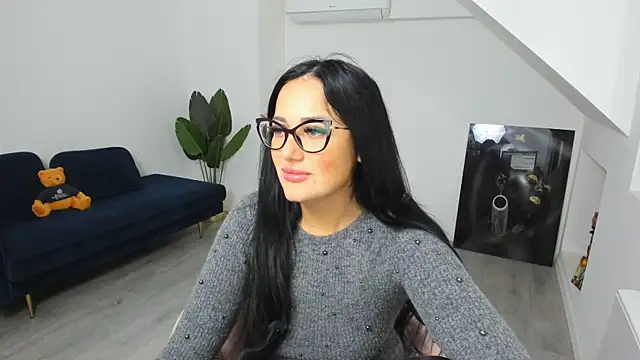 AnyaEvy online show from February 2026 05:04:02 AM