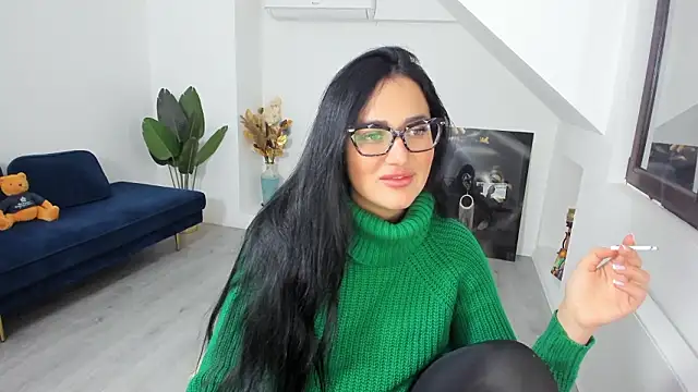 AnyaEvy online show from February 2026 06:12:01 AM