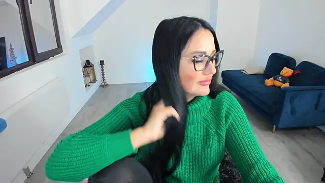 AnyaEvy online show from January 2026 04:30:01 AM