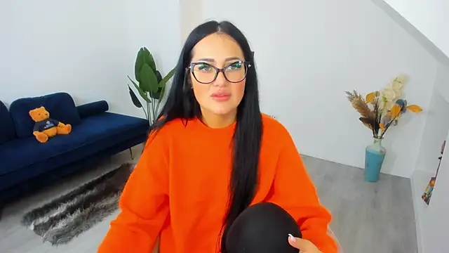 AnyaEvy online show from March 2026 05:04:02 AM