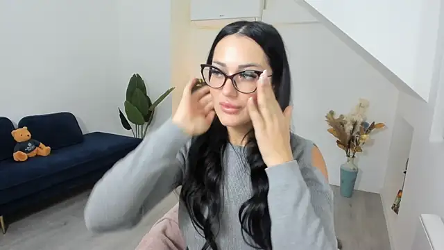 AnyaEvy online show from February 2026 04:12:02 AM