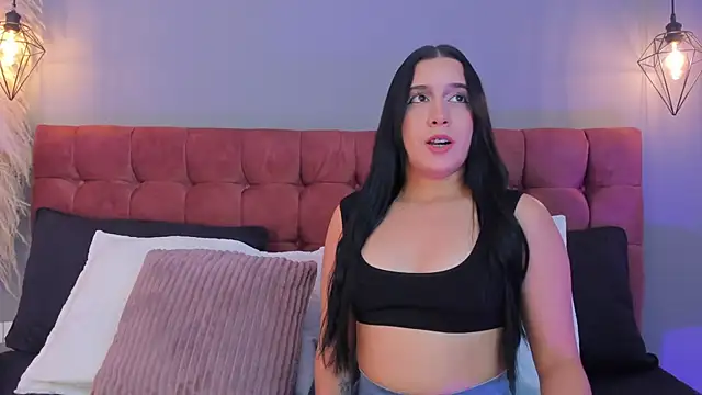 Amy Leah online show from November 2025 07:51:01 PM