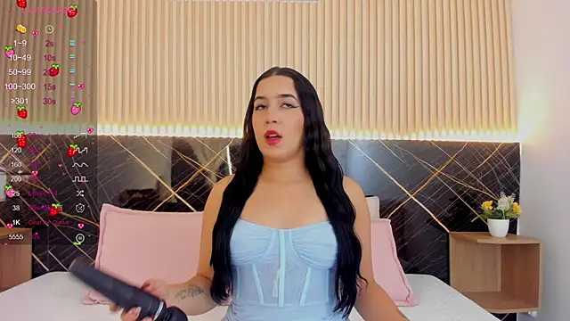 Amy Leah online show from December 2025 02:37:02 AM