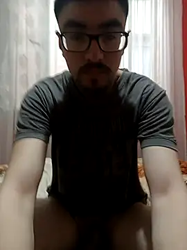 juliann boy online show from November 2025 11:54:02 AM