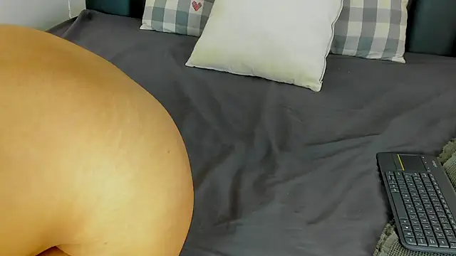 NicoletCherry   online show from December 2025 07:37:02 PM