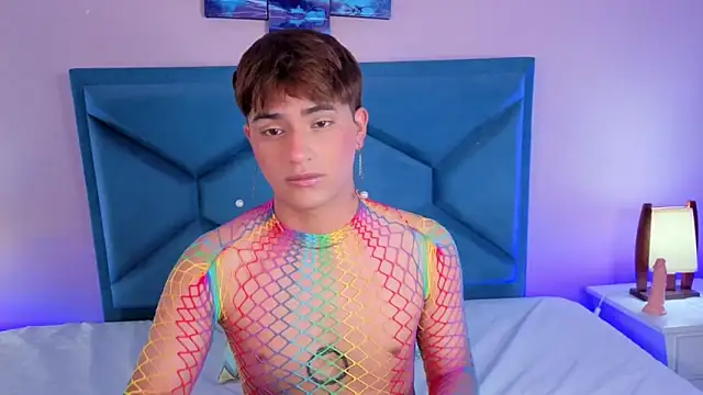 Snapshot of NoaDurand chatting on November 2025 01:00:02 PM NoaDurand online show from November 2025 01:00:02 PM