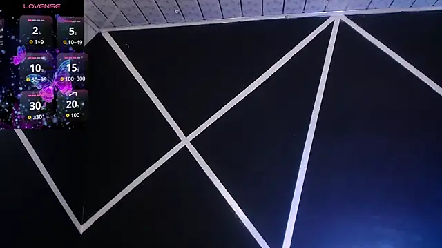 Lilith07  online show from November 2025 07:40:01 PM