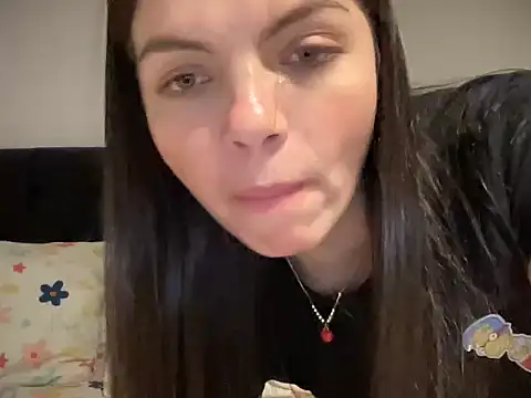 Snapshot of Mariana_Ve chatting on November 2025 03:22:01 AM Mariana Ve online show from November 2025 03:22:01 AM