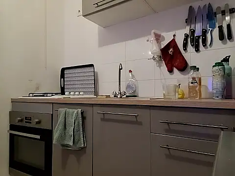 Olifesse online show from March 2026 08:26:01 PM