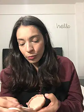 Vianca Costt online show from February 2026 03:18:02 AM