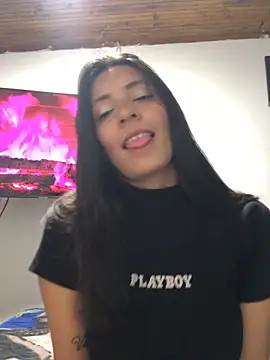 Snapshot of Vianca_Costt chatting on May 2026 02:58:01 PM Vianca Costt online show from May 2026 02:58:01 PM