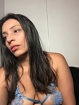 Snapshot of Vianca_Costt chatting on May 2026 03:04:01 AM Vianca Costt online show from May 2026 03:04:01 AM