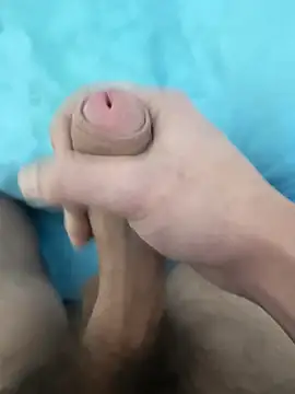 Spanish Milk online show from January 2026 12:30:01 PM