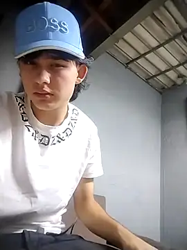 tom hot20 online show from November 2025 08:46:02 PM