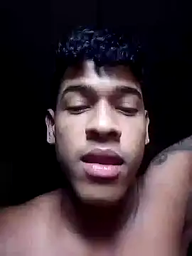 deepholeswet online show from November 2025 02:50:01 PM