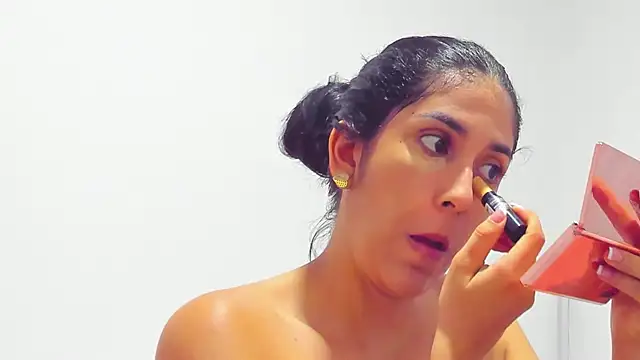 lunnarosse online show from November 2025 04:35:02 AM