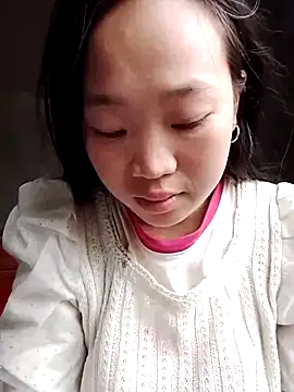 Yumiik2kk online show from January 2026 01:42:01 AM