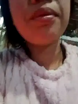 Yumiik2kk online show from November 2025 12:09:01 AM