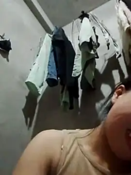 Yumiik2kk online show from November 2025 11:36:01 AM