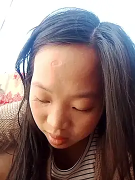 Yumiik2kk online show from November 2025 06:36:02 AM