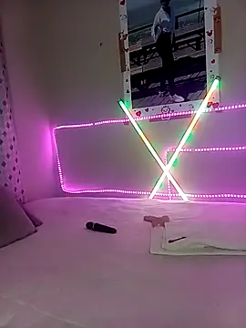 Eve Scarlet online show from April 2026 03:35:01 AM