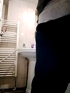 WeakDegree76 online show from January 2026 07:10:02 PM