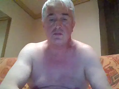 Snapshot of Cumlover5534 chatting on July 2026 10:05:02 AM Cumlover5534 online show from July 2026 10:05:02 AM