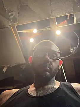 trickydickydaddy online show from May 2026 09:23:02 AM
