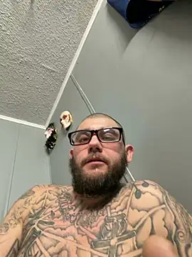 trickydickydaddy online show from February 2026 11:06:01 AM