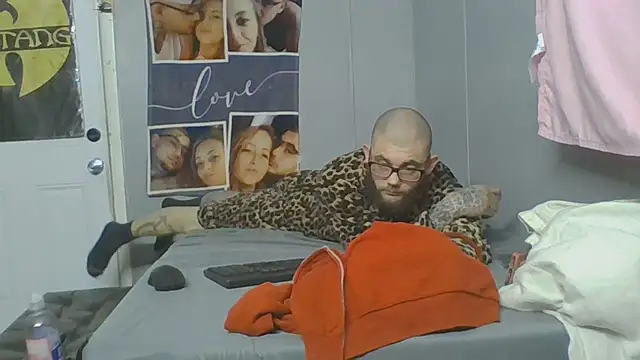 trickydickydaddy online show from January 2026 06:20:01 AM