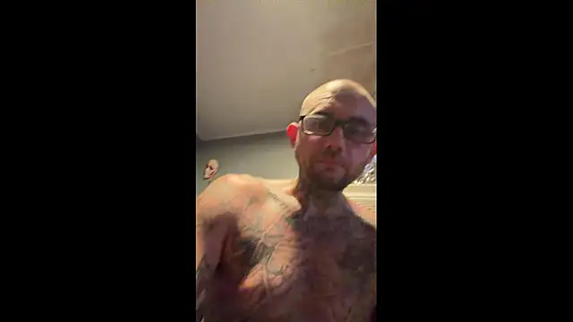 trickydickydaddy online show from May 2026 03:35:02 AM