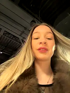 SashaCatt online show from November 2025 07:20:02 AM