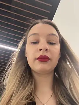 SashaCatt online show from November 2025 07:45:01 AM